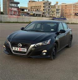 نيسان ألتيما